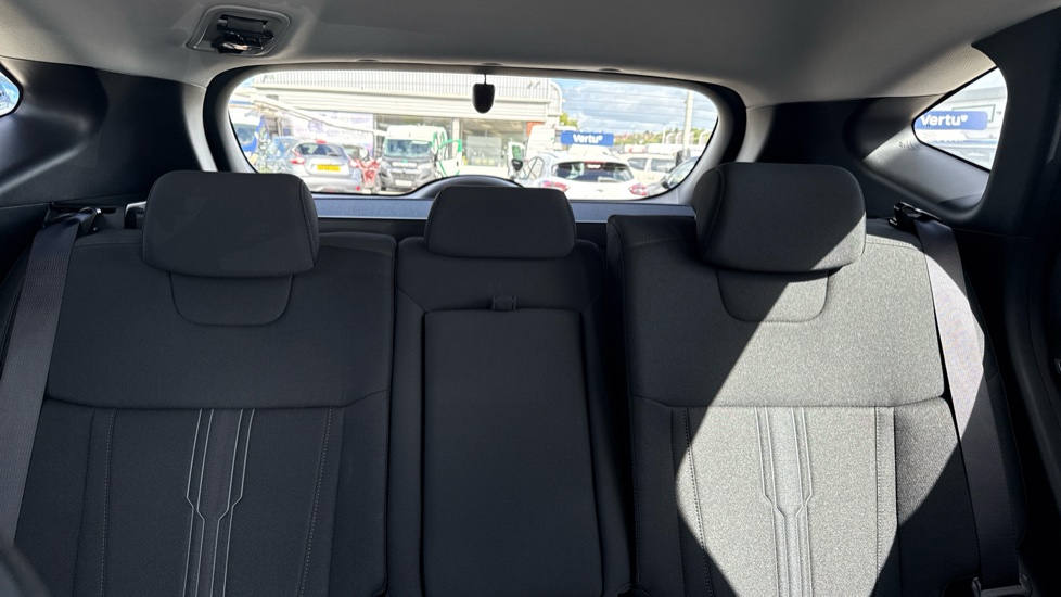 Hyundai TUCSON 1.6 TGDi Hybrid 230 Premium 5dr 2WD Auto Hybrid Estate - Image 15