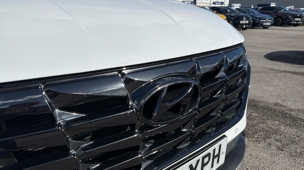 Hyundai TUCSON 1.6 TGDi Hybrid 230 Premium 5dr 2WD Auto Hybrid Estate - Image 27