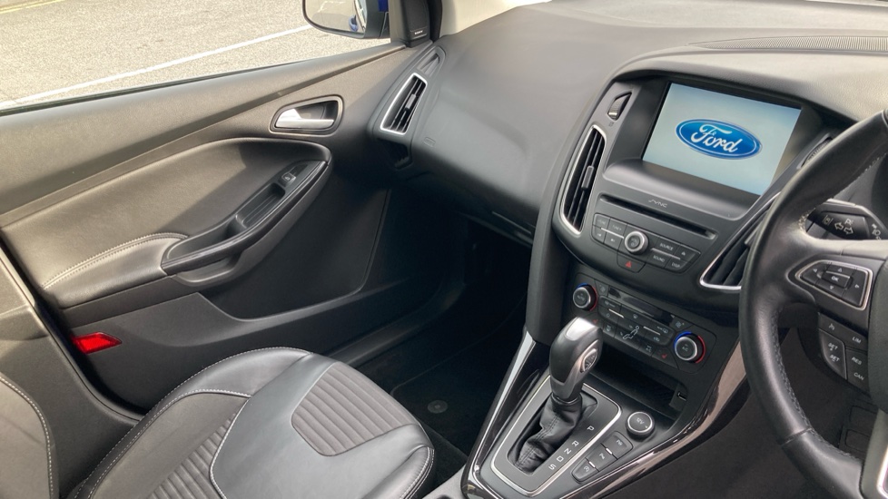 Ford Focus 1.5 TDCi 120 Titanium X 5dr Powershift Diesel Estate - Image 14