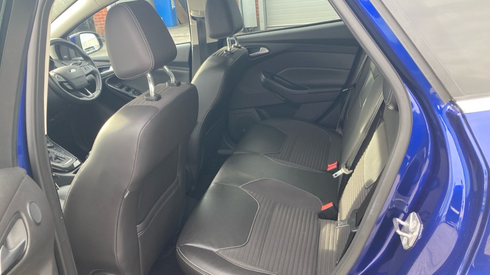 Ford Focus 1.5 TDCi 120 Titanium X 5dr Powershift Diesel Estate - Image 16