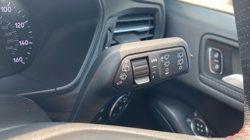 Ford Focus 1.0 EcoBoost 125 ST-Line X 5dr Petrol Hatchback - Image 24