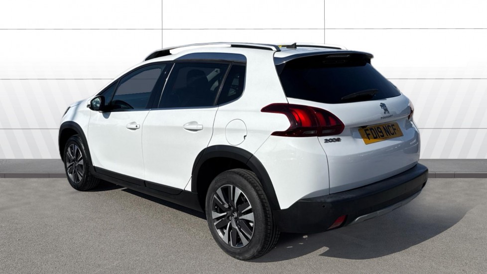 Peugeot 2008 1.2 PureTech Allure Premium 5dr [Start Stop] Petrol Estate - Image 2