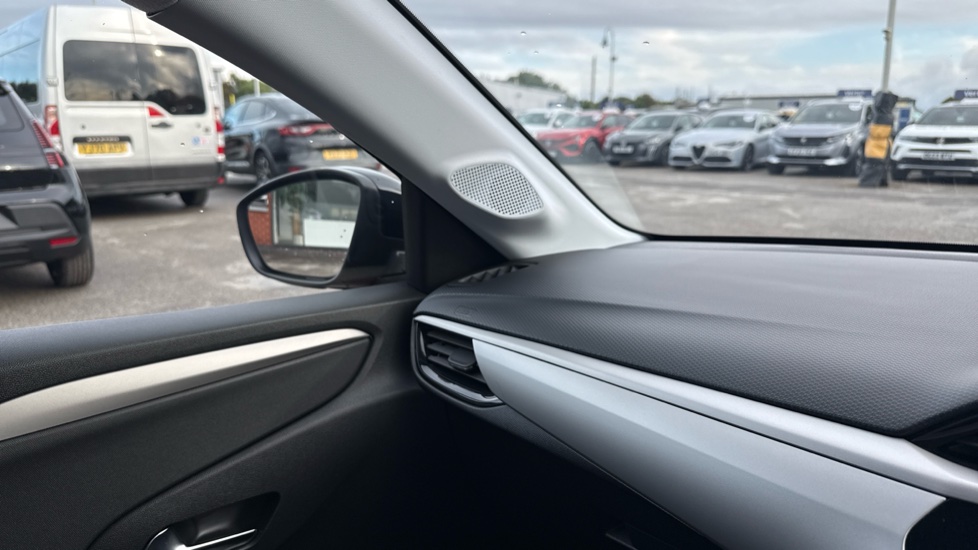 Vauxhall Corsa 1.2 SE Nav Premium 5dr Petrol Hatchback - Image 34
