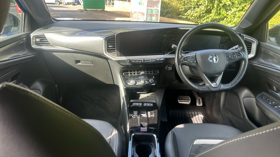 Vauxhall Mokka 100kW Ultimate 50kWh 5dr Auto Electric Hatchback - Image 10
