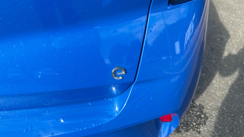 Vauxhall Mokka 100kW Ultimate 50kWh 5dr Auto Electric Hatchback - Image 25