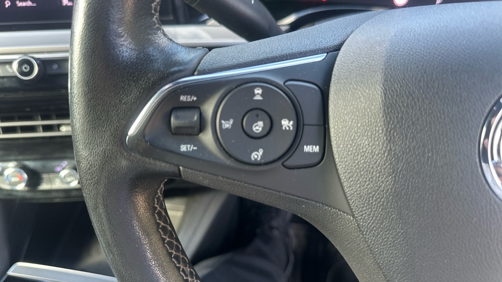 Vauxhall Mokka 100kW Ultimate 50kWh 5dr Auto Electric Hatchback - Image 29