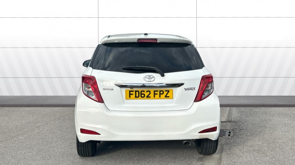 Toyota Yaris 1.33 VVT-i Trend 5dr Petrol Hatchback - Image 6