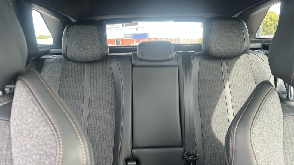 Peugeot 3008 1.2 PureTech GT Line 5dr Petrol Estate - Image 15