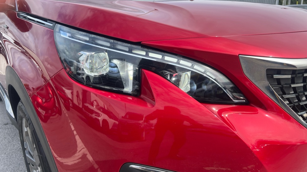 Peugeot 3008 1.2 PureTech GT Line 5dr Petrol Estate - Image 30