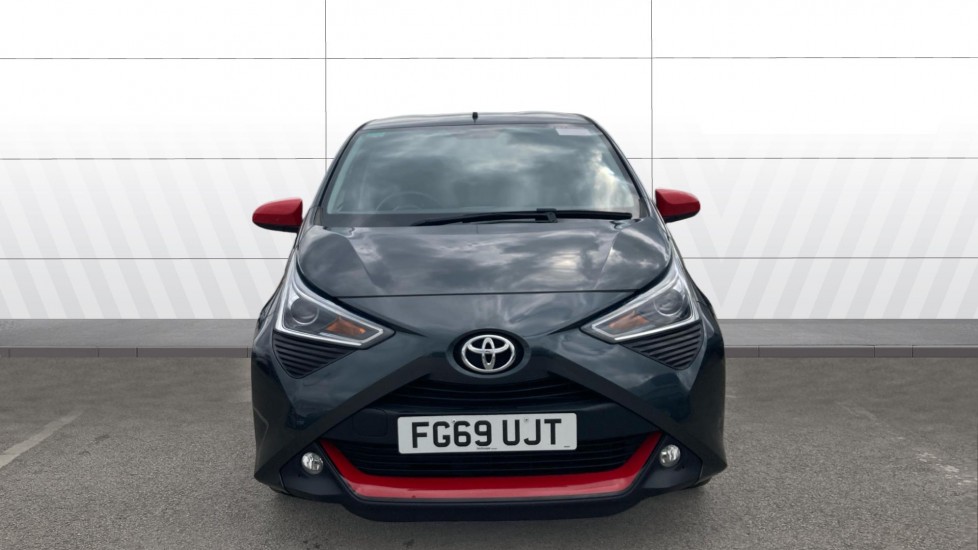 Toyota Aygo 1.0 VVT-i X-Trend 5dr Petrol Hatchback - Image 3