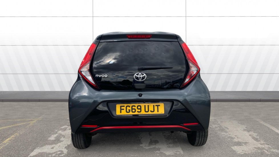 Toyota Aygo 1.0 VVT-i X-Trend 5dr Petrol Hatchback - Image 6