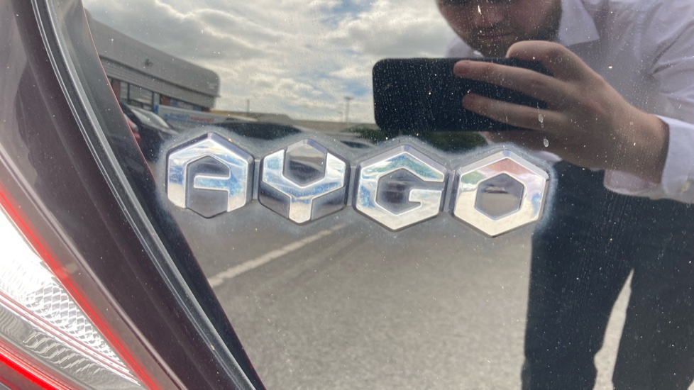 Toyota Aygo 1.0 VVT-i X-Trend 5dr Petrol Hatchback - Image 34