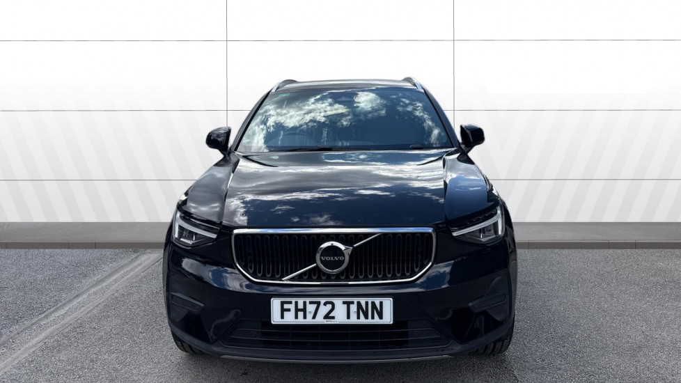Volvo XC40 2.0 B3P Core 5dr Auto Petrol Estate - Image 3