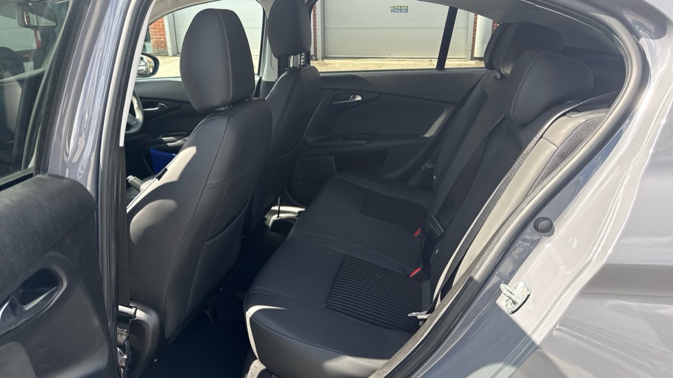 Fiat Tipo 1.4 T-Jet [120] S Design 5dr Petrol Hatchback - Image 16