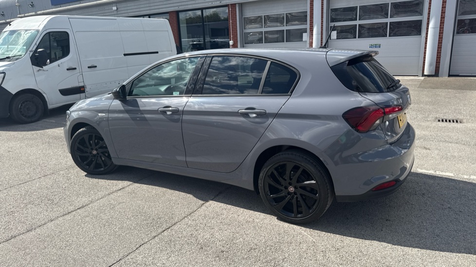Fiat Tipo 1.4 T-Jet [120] S Design 5dr Petrol Hatchback - Image 41