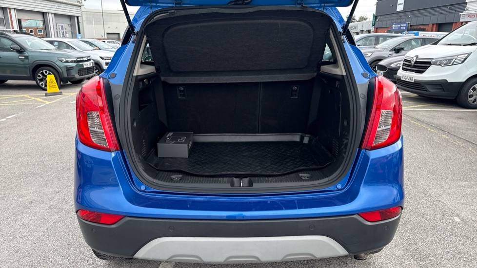 Vauxhall Mokka X 1.6i Active 5dr Petrol Hatchback - Image 4