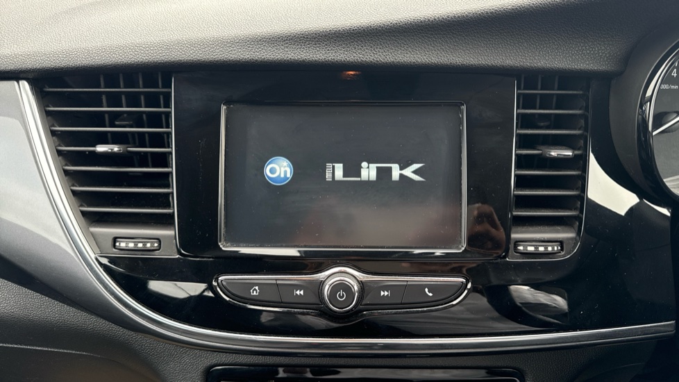 Vauxhall Mokka X 1.6i Active 5dr Petrol Hatchback - Image 12
