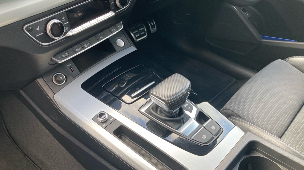 Audi Q5 40 TDI Quattro S Line 5dr S Tronic Diesel Estate - Image 13