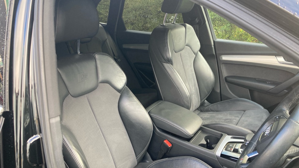 Audi Q5 40 TDI Quattro S Line 5dr S Tronic Diesel Estate - Image 39