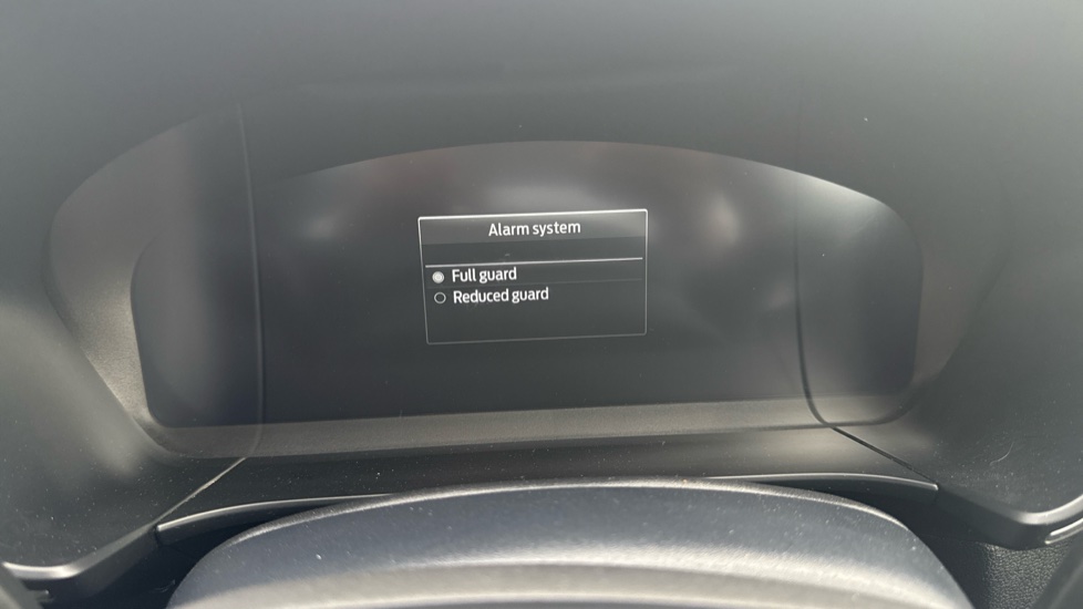 Ford Kuga 1.5 EcoBoost 150 Titanium Edition 5dr Petrol Estate - Image 18