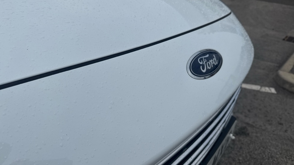 Ford Kuga 1.5 EcoBoost 150 Titanium Edition 5dr Petrol Estate - Image 33
