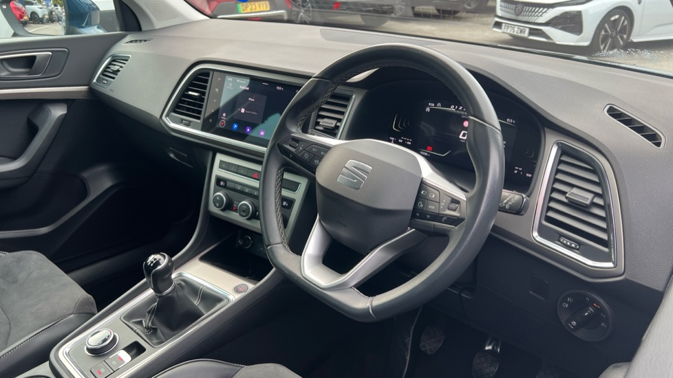 SEAT Ateca 1.5 TSI EVO Xperience 5dr Petrol Estate - Image 11