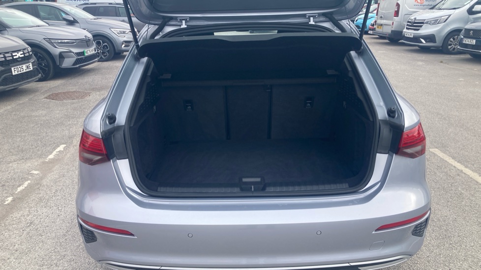 Audi A3 35 TFSI Sport 5dr S Tronic Petrol Hatchback - Image 4
