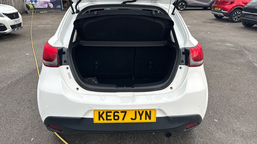 Mazda 2 1.5 Sport Nav 5dr Petrol Hatchback - Image 4