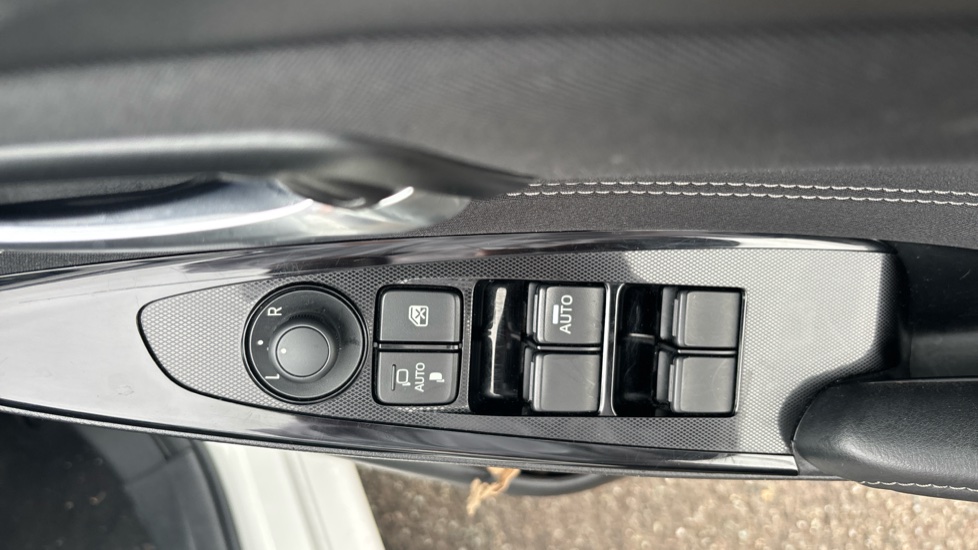 Mazda 2 1.5 Sport Nav 5dr Petrol Hatchback - Image 25