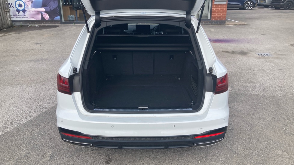 Audi A4 40 TDI Quattro Black Edition 5dr S Tronic Diesel Estate - Image 4