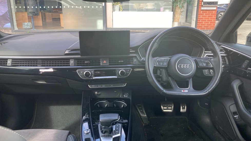 Audi A4 40 TDI Quattro Black Edition 5dr S Tronic Diesel Estate - Image 10