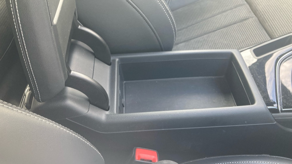 Audi A4 40 TDI Quattro Black Edition 5dr S Tronic Diesel Estate - Image 34