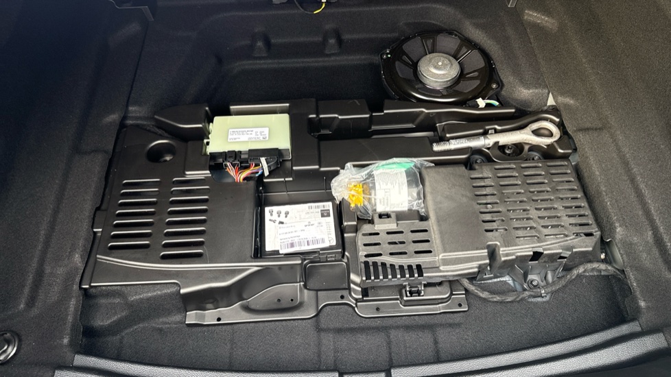 Mercedes-Benz A-Class A200d AMG Line Premium Plus 4dr Auto Diesel Saloon - Image 21