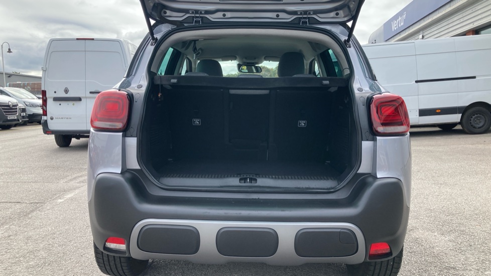 Citroen C3 Aircross 1.2 PureTech 110 Shine Plus 5dr Petrol Hatchback - Image 4