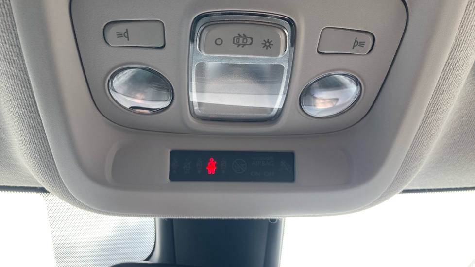 Citroen C3 Aircross 1.2 PureTech 110 Shine Plus 5dr Petrol Hatchback - Image 29