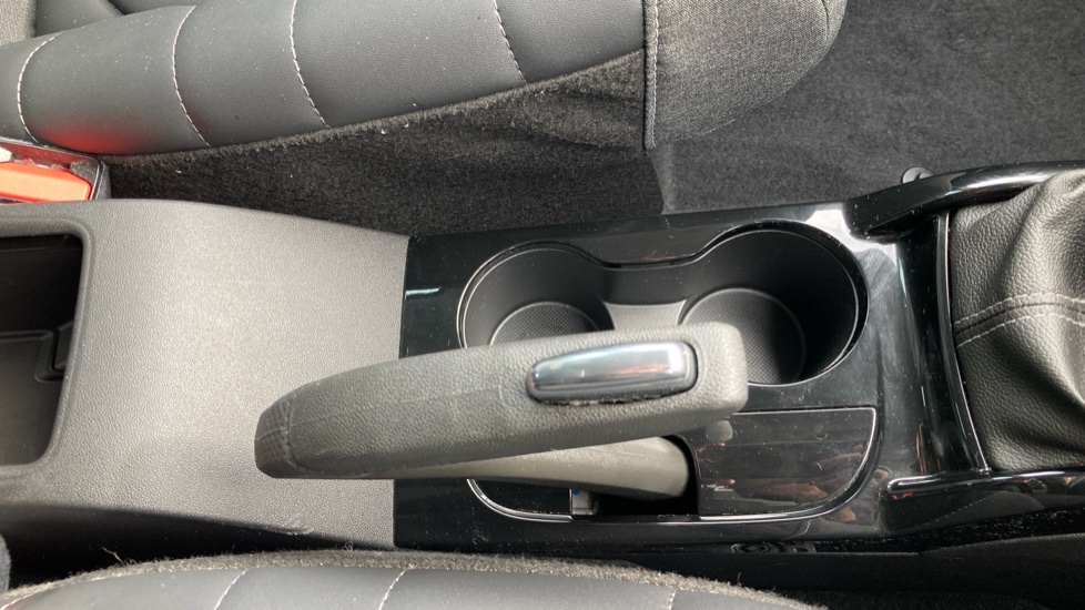 Citroen C3 Aircross 1.2 PureTech 110 Shine Plus 5dr Petrol Hatchback - Image 33