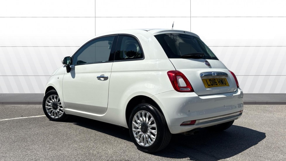 Fiat 500 1.2 Lounge 3dr Petrol Hatchback - Image 2