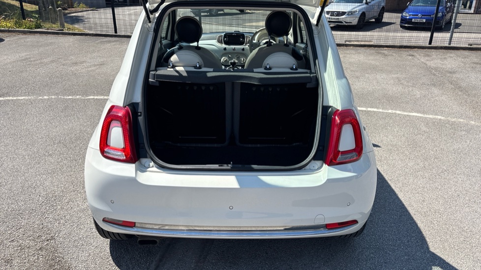 Fiat 500 1.2 Lounge 3dr Petrol Hatchback - Image 4