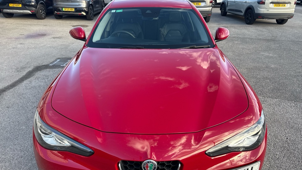 Alfa Romeo Giulia 2.2 JTDM-2 180 Speciale 4dr Auto Diesel Saloon - Image 8