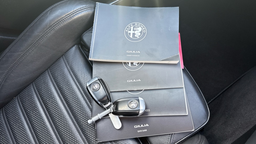 Alfa Romeo Giulia 2.2 JTDM-2 180 Speciale 4dr Auto Diesel Saloon - Image 19
