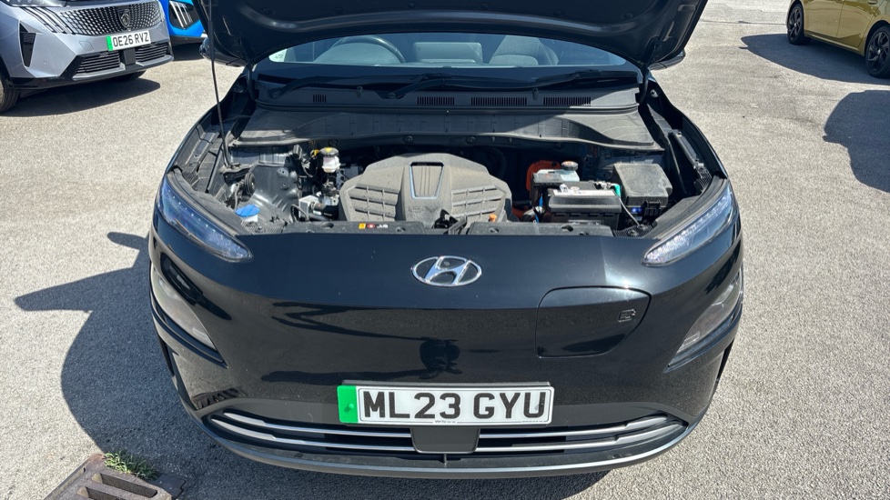 Hyundai KONA 100kW SE Connect 39kWh 5dr Auto Electric Hatchback - Image 8