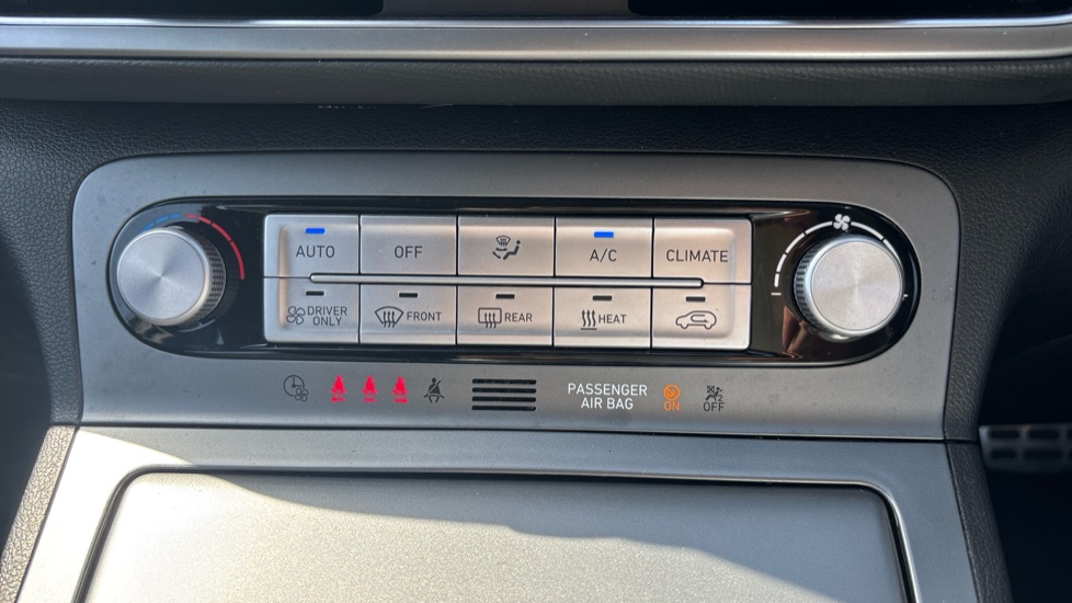 Hyundai KONA 100kW SE Connect 39kWh 5dr Auto Electric Hatchback - Image 31