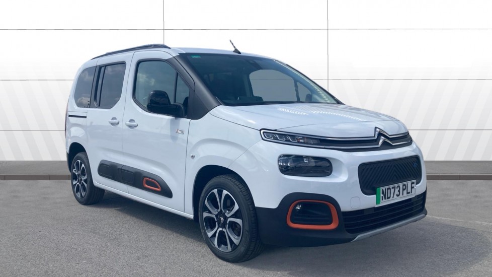 Citroen Berlingo 100kW Flair XTR M 50kWh 5dr Auto Electric Estate - Image 1