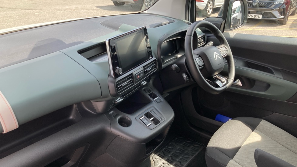 Citroen Berlingo 100kW Flair XTR M 50kWh 5dr Auto Electric Estate - Image 9