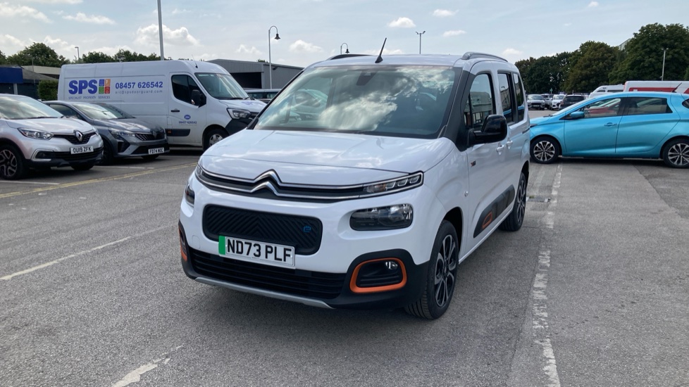 Citroen Berlingo 100kW Flair XTR M 50kWh 5dr Auto Electric Estate - Image 37