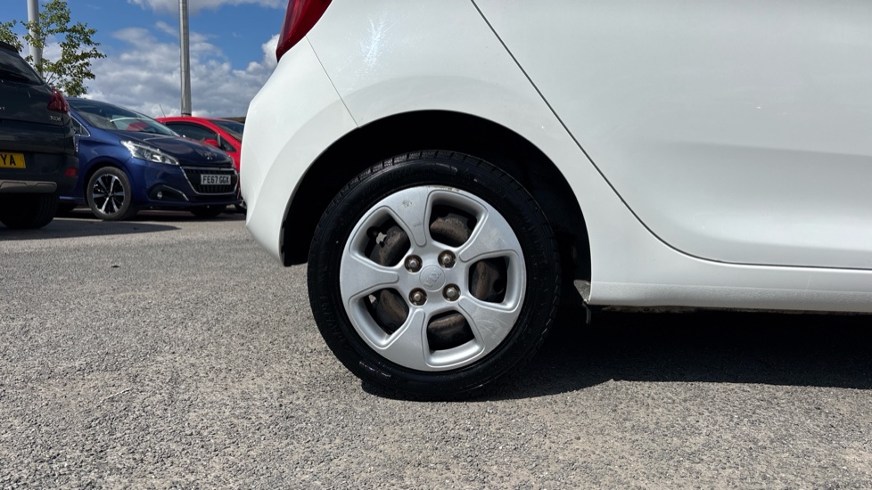 Kia Picanto 1.0 1 5dr Petrol Hatchback - Image 7