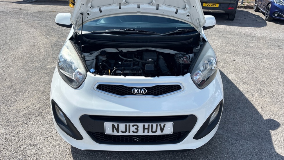 Kia Picanto 1.0 1 5dr Petrol Hatchback - Image 8