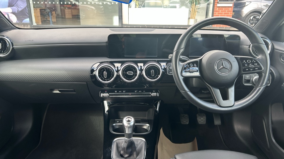 Mercedes-Benz A-Class A180 SE 5dr Petrol Hatchback - Image 10