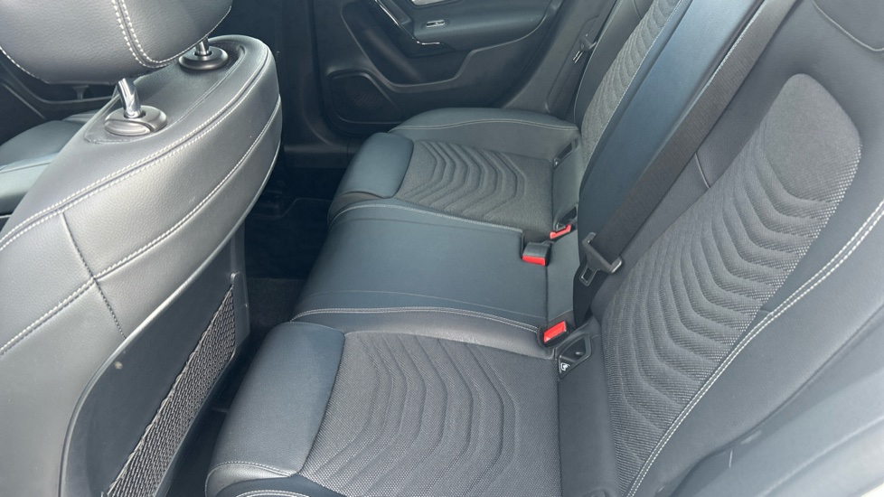 Mercedes-Benz A-Class A180 SE 5dr Petrol Hatchback - Image 16