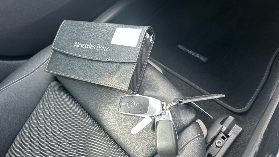 Mercedes-Benz A-Class A180 SE 5dr Petrol Hatchback - Image 19